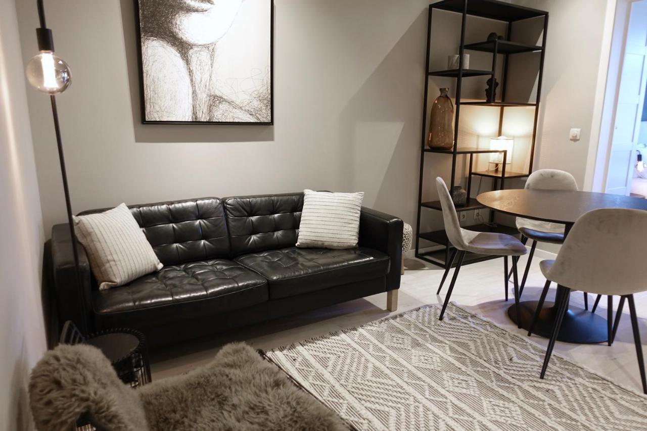 3 Room Luxury Design Apartment With Airconditioning, Close To Gent St-Pieters Station Eksteriør bilde