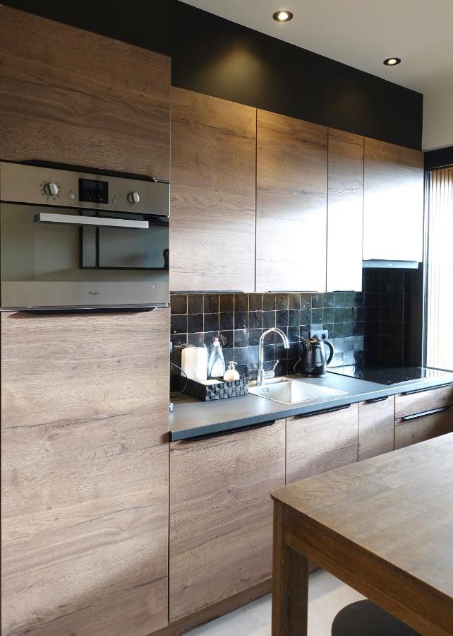 3 Room Luxury Design Apartment With Airconditioning, Close To Gent St-Pieters Station Eksteriør bilde