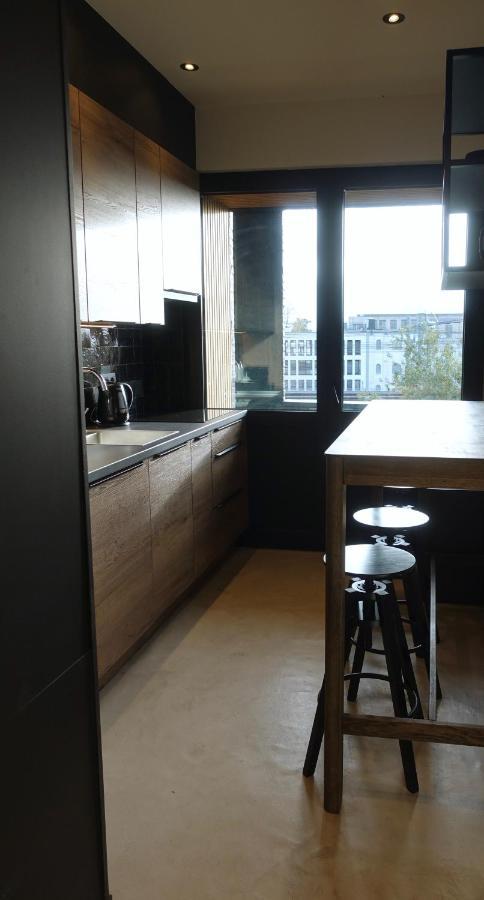 3 Room Luxury Design Apartment With Airconditioning, Close To Gent St-Pieters Station Eksteriør bilde